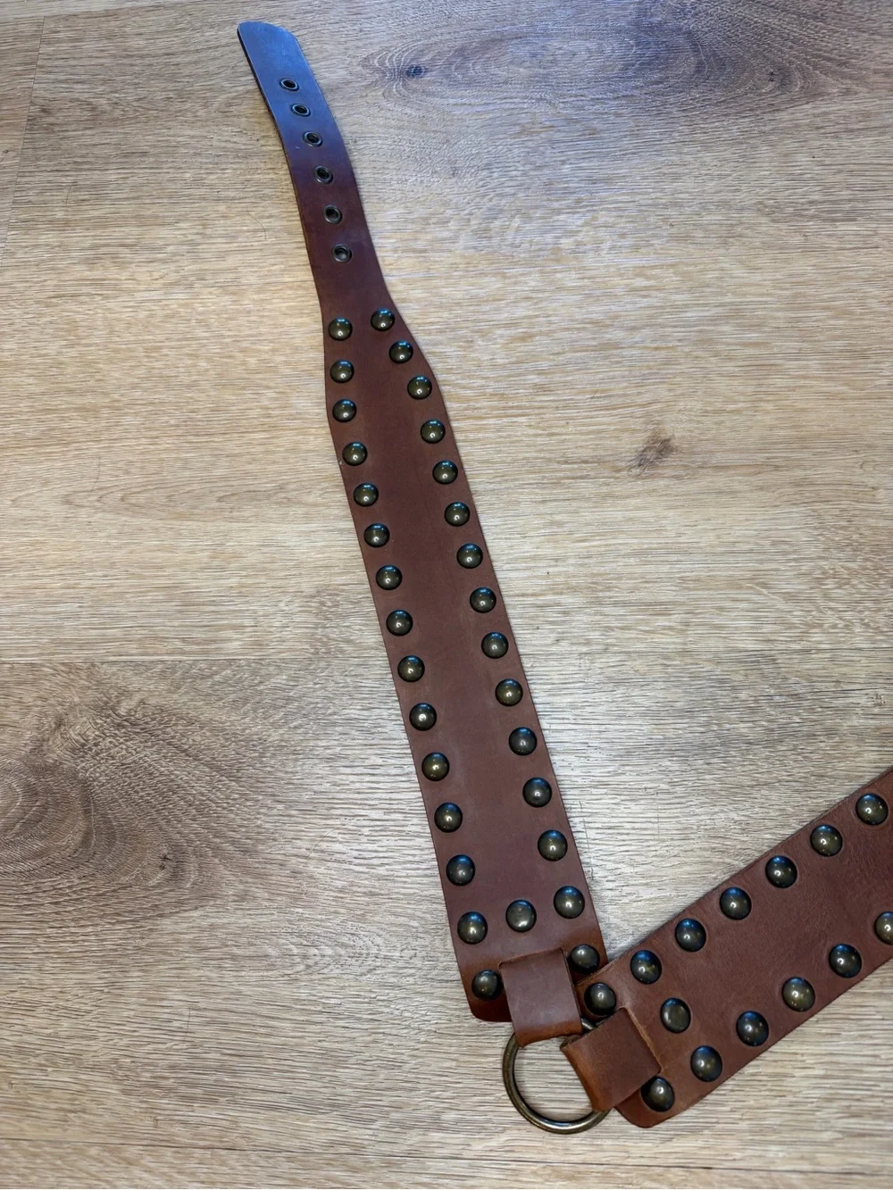 Woman’s Express genuine leather Brown Studded Belt made in Italy size L 43”